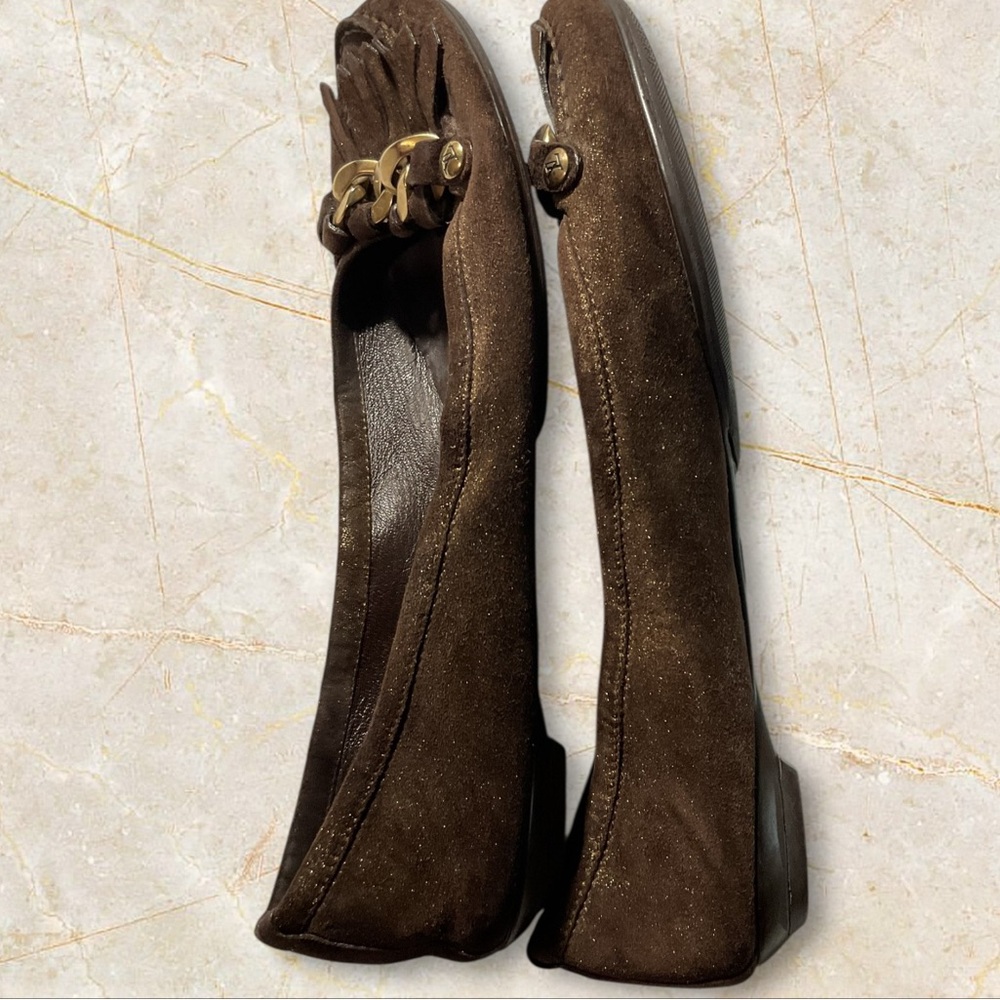 Louis Vuitton preowned Brown Fringe Almond-Toe Ballet Flats with Chain Accent - Picture 7 of 11